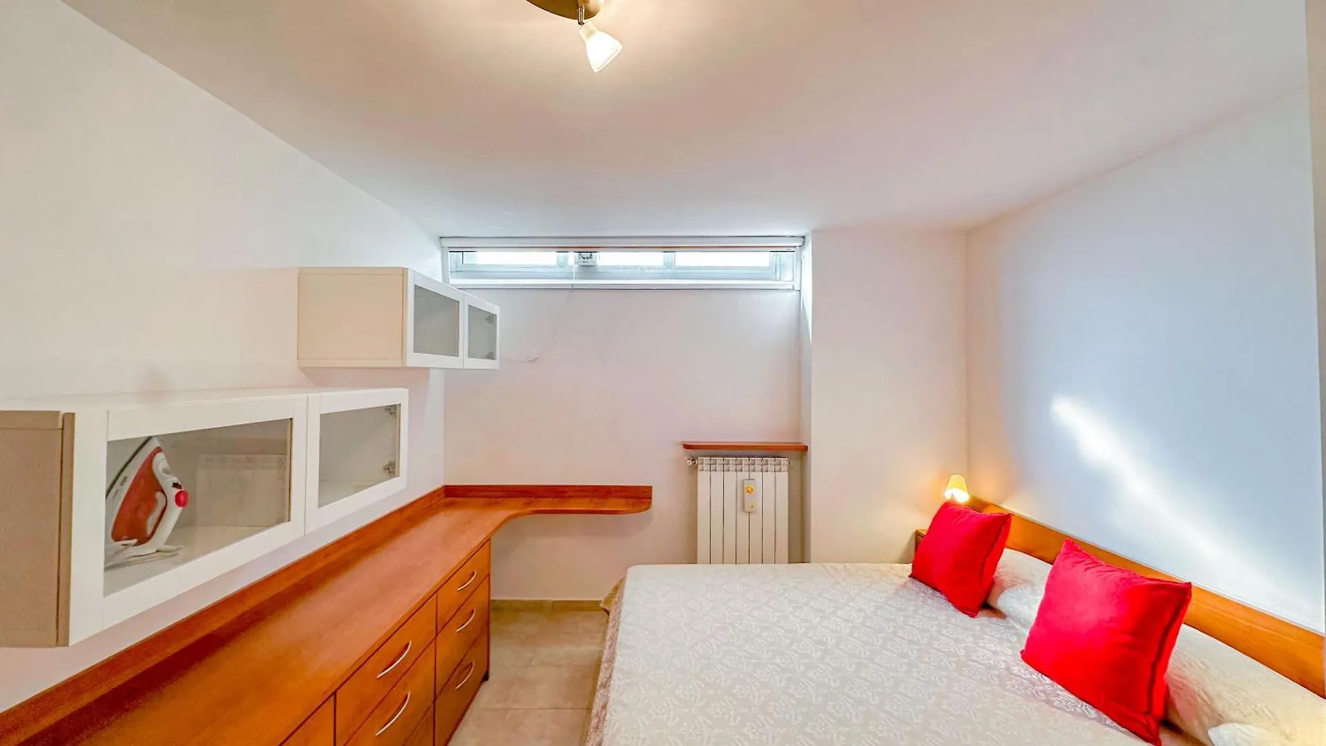 Brunacci Beleven Suite - 5 Min Dai Navigli Milano 0*,  Italien